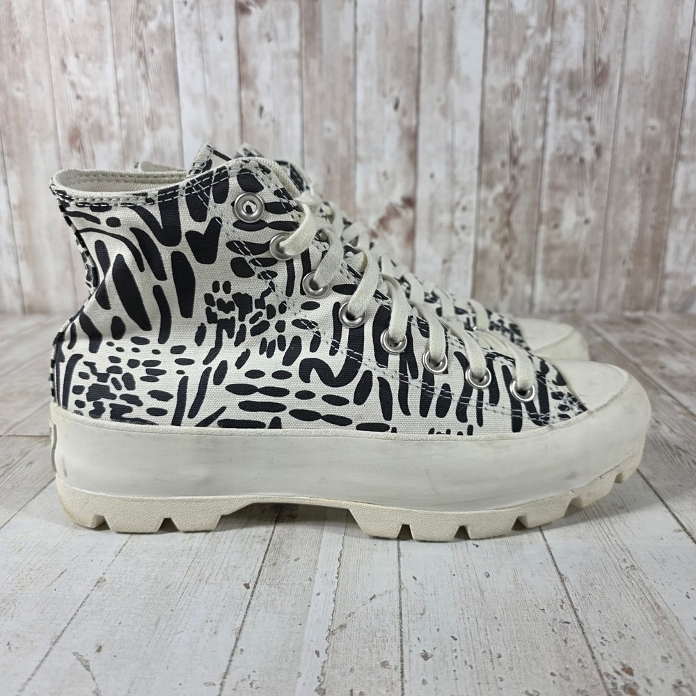 Converse Chuck Taylor All Star Lugged High Top Animal Print 571752C Womens 8.5